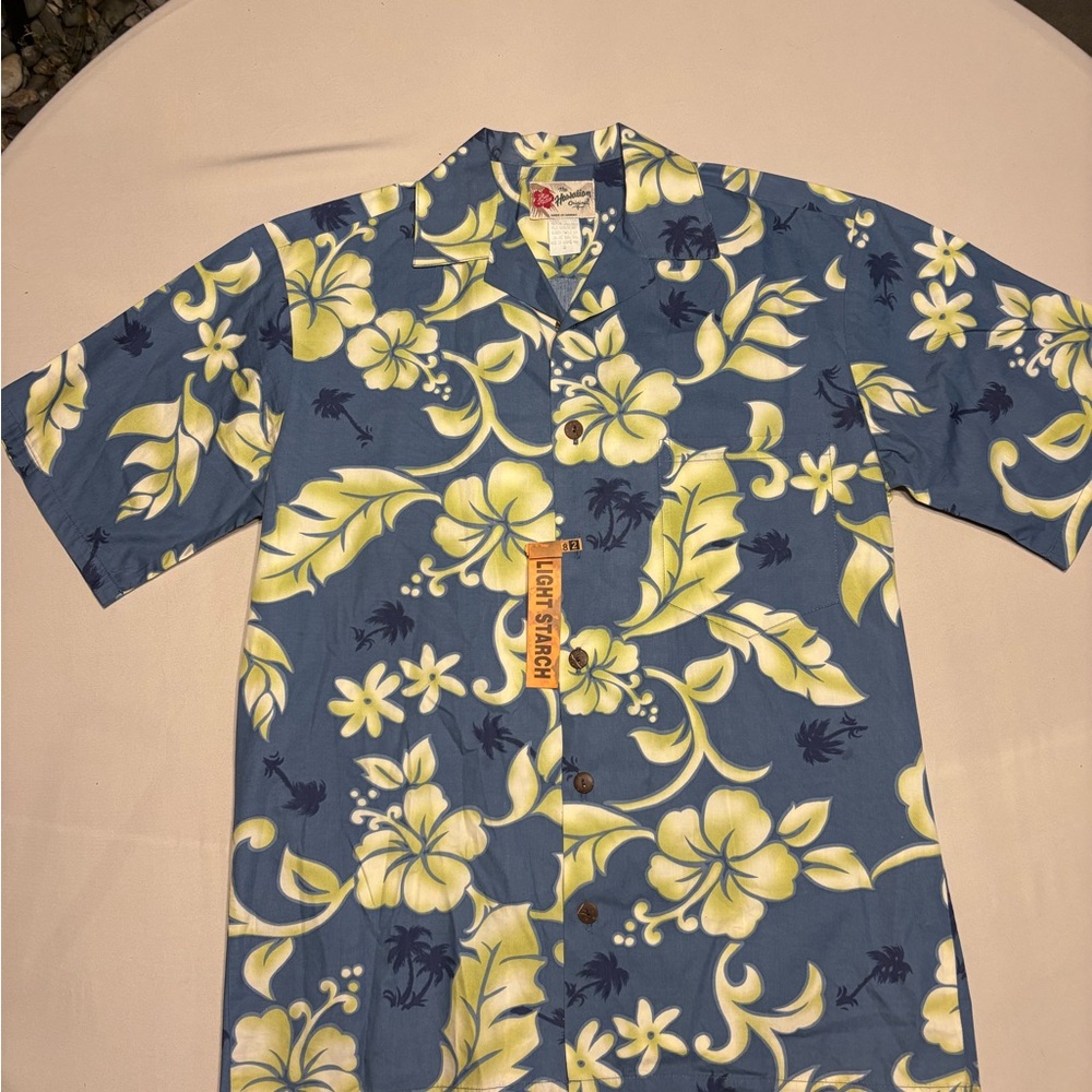 Hilo Hattie Blue Hawaiian Shirt with Yellow & White Floral Print